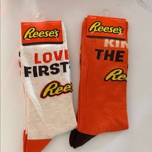 Reese’s socks 2 pair size 6-12